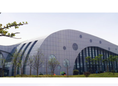 赤峰会议中心外景网架工程